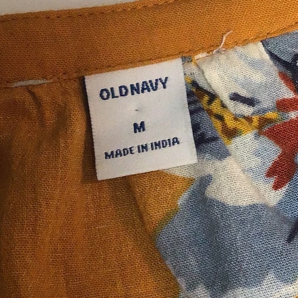 Old Navy top size M - Picture 6 of 7